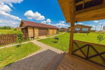 Фото номера Cемейный номер с собственной ванной комнатой Загородные дома Gazdava г. Starina 3